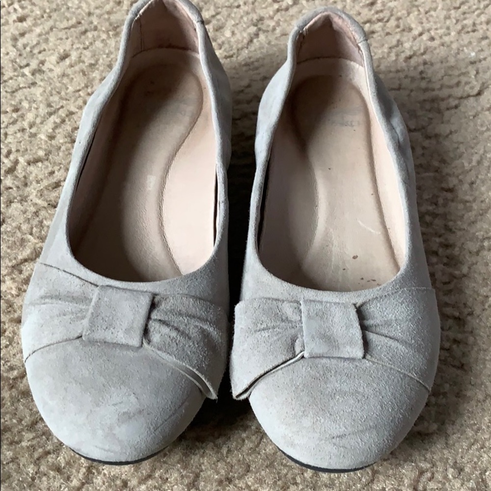 Dansko tan/grey slip ons